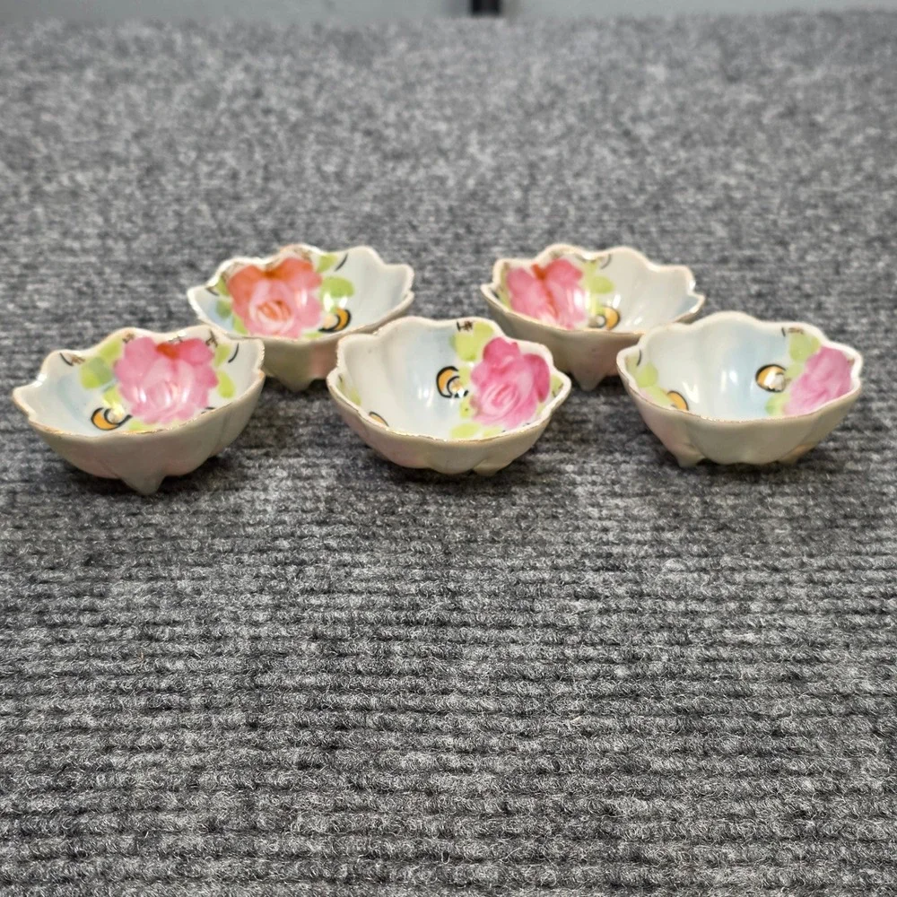 Vintage Japan Porcelain Nut Bowls Salt Cellars White Pink Rose Gold Rim Set of 5